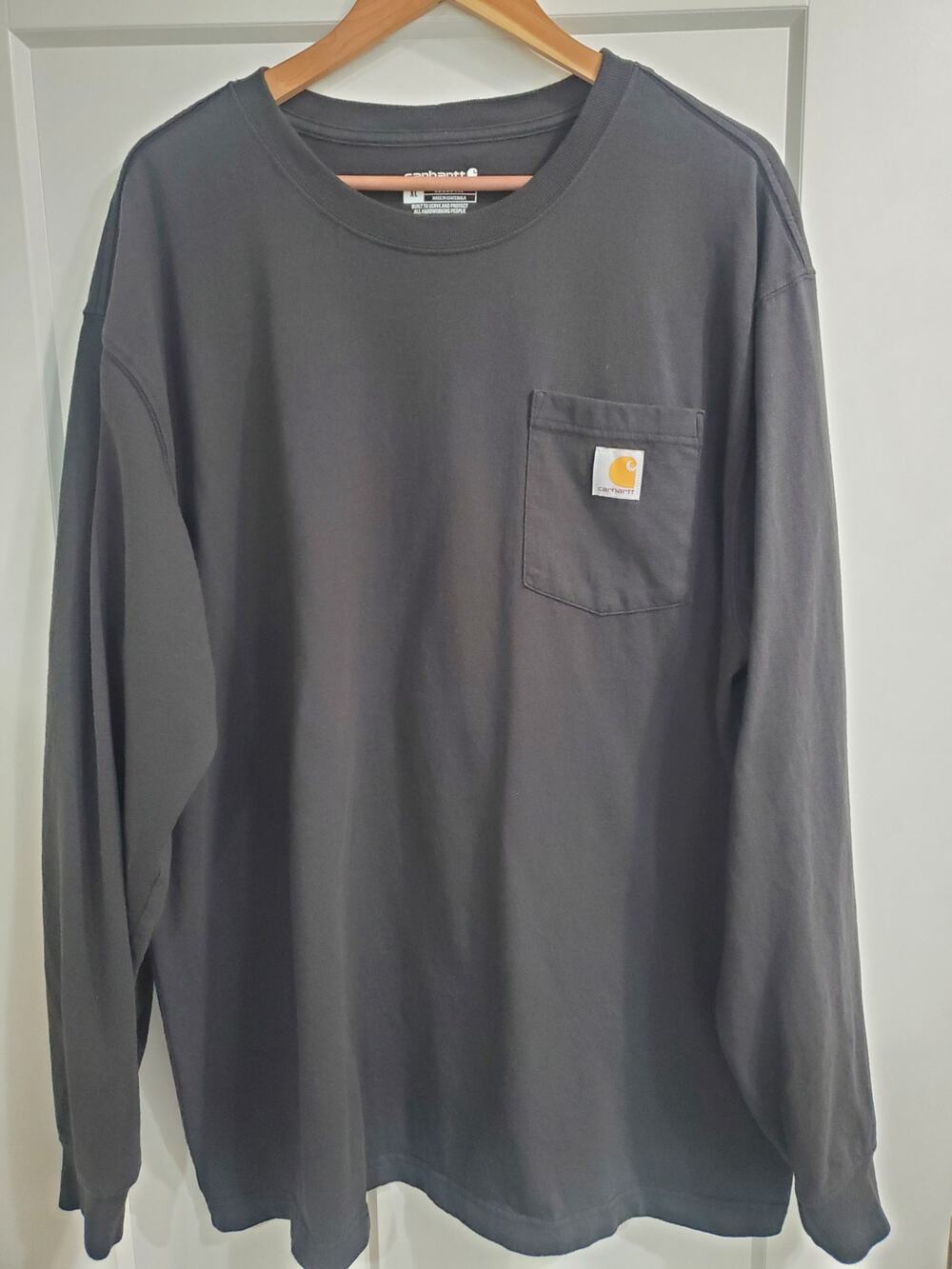 Carhartt Loose Fit Long Sleeve Size XL
